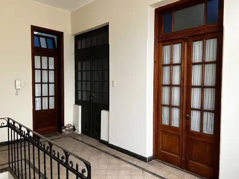 Casa en Alquiler de 4 dormitorios