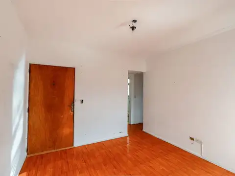 Avenida Regimiento de Patricios 1400