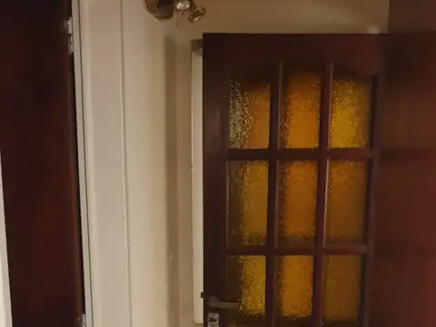 Casa 6 ambientes con 4 baños