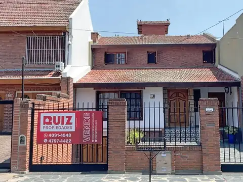 VENTA CASA 5 AMBIENTES EN OLIVOS