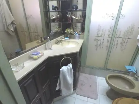 Casa en Venta con 7 cocheras