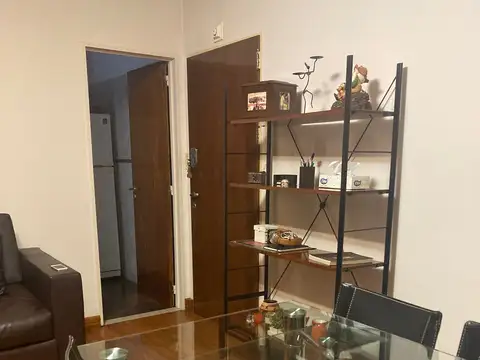 Nogoya 3200, Piso pb