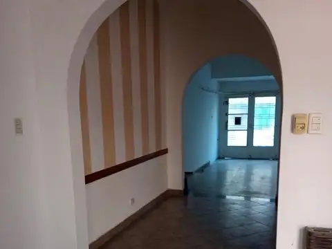 Casa en Alquiler en Caseros, $ 790.000