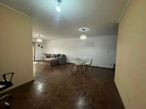 Depto Tipo Casa en Venta 39 años
