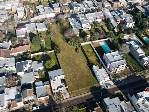 TERRENO EN VENTA EN CAÑUELAS CENTRO de 2.073 m².