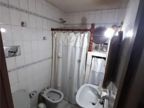 Casa en Venta en Luis Guillon, USD 100.000