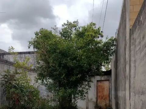 Terreno en Venta en Lanus Este, USD 52.000