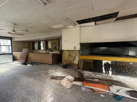 Local en Alquiler 50 años