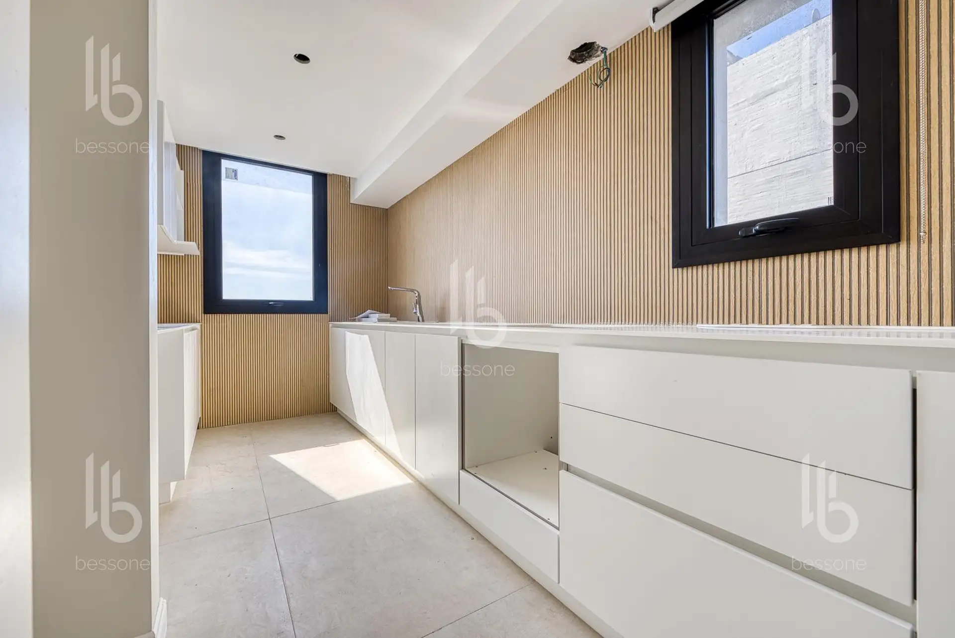 Depto 3 amb, 116m² con pileta y parrilla — La Perla Sur