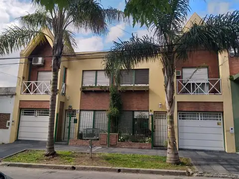 " NUEVO VALOR" Excelente duplex 4 ambientes con cochera