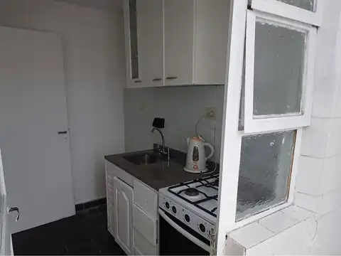 Alquiler Monoambiente muy luminoso en Caballito