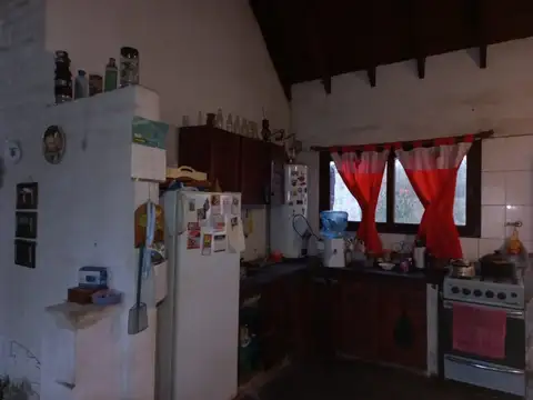 Casa 5 ambientes con 1 baño