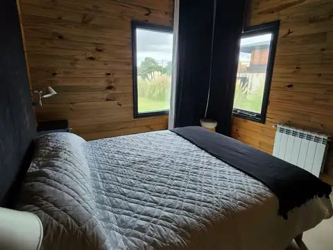 Casa 12 ambientes con 4 baños