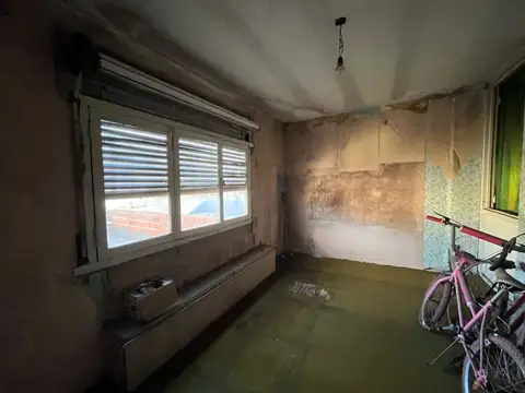 Depto Tipo Casa en Venta en Valentín Alsina, USD 36.000
