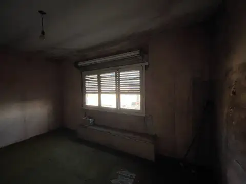 Depto Tipo Casa 4 ambientes con 1 baño