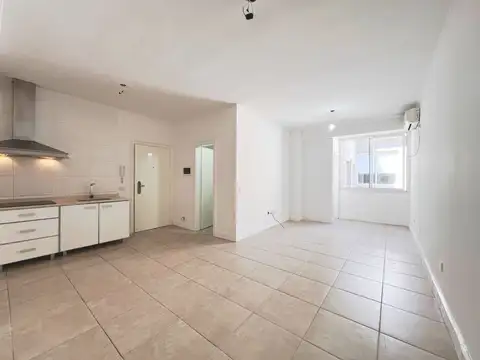 OPORTUNIDAD! VENTA DPTO.2AMB. C/COCHERA-BAULERA!