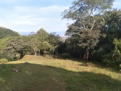 Hermoso Terreno en country LOS ZARZOS