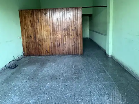 Local en Alquiler en Monte Grande, $ 550.000