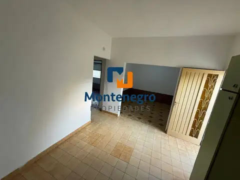 Depto Tipo Casa en Alquiler de 3 ambientes