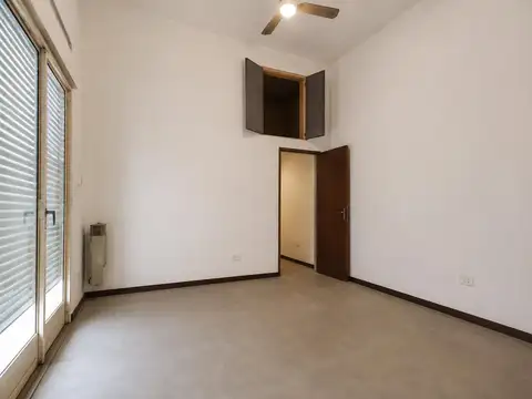 Depto Tipo Casa en Alquiler 32 años