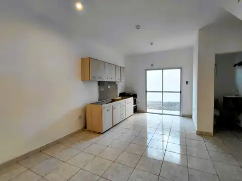Depto Tipo Casa en Venta de 3 ambientes