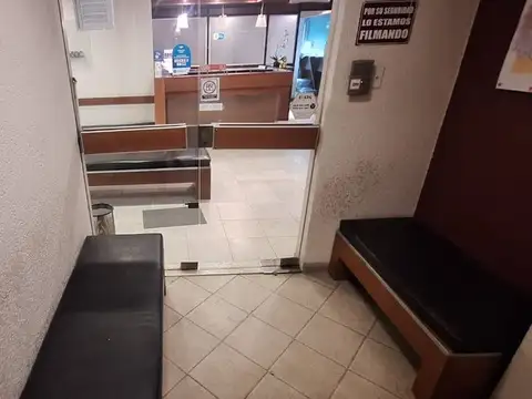Oficina Monoambiente con 3 baños