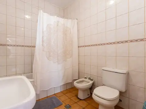 Depto Tipo Casa en Venta 46 años