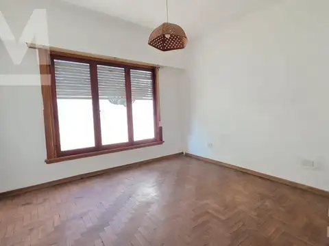 Depto Tipo Casa en Alquiler en La Plata, $ 800.000