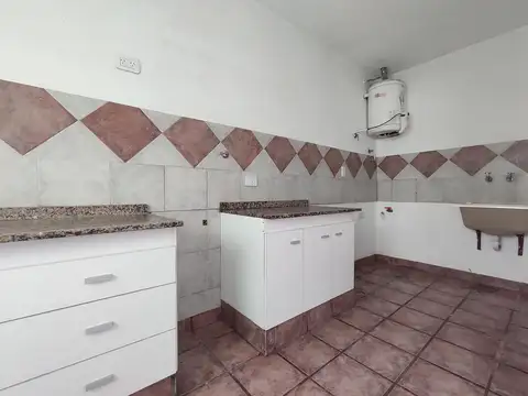 Depto Tipo Casa 3 ambientes con 1 baño