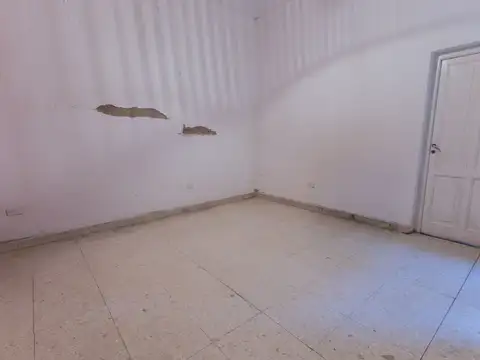 Depto Tipo Casa en Venta 68 años