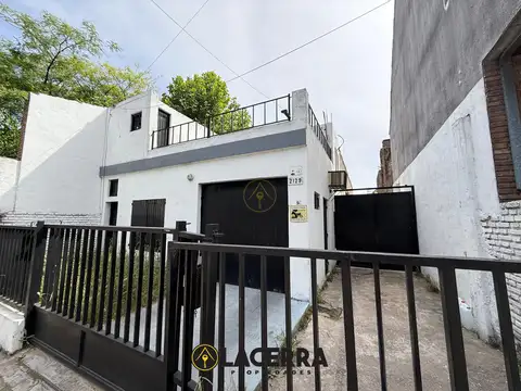 Galpón de 330m2 en venta en Martinez