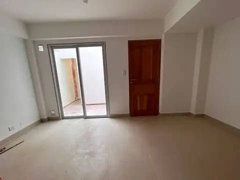 Departamento en Alquiler en Barrio Tres Cerritos, $ 850.000