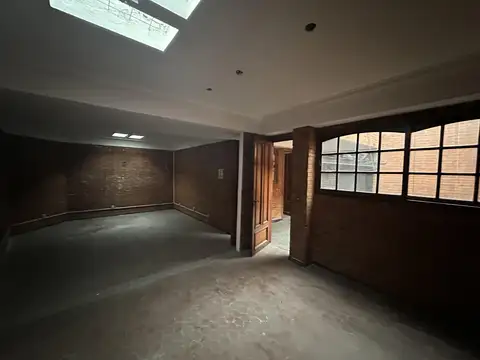 Depto Tipo Casa en Venta de 6 ambientes