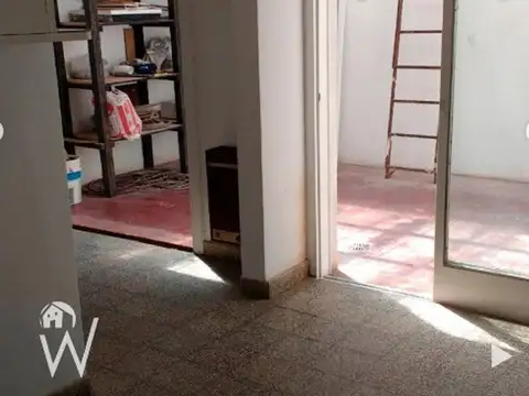 Brown 100