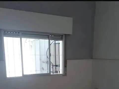 Depto Tipo Casa 4 ambientes con 1 baño