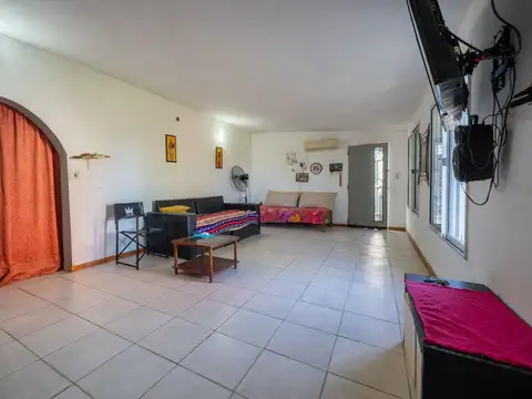 Casa en Venta en Puerto Gral San Martín, USD 70.000