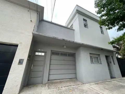 Venta de PH 3 ambientes en Banfield Oeste