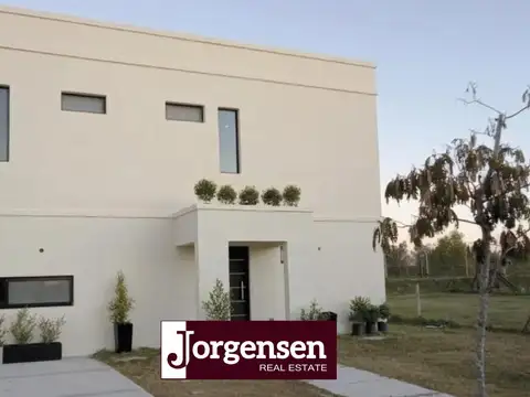 Casa a Estrenar en Venta - Barrio Acacias, Puertos