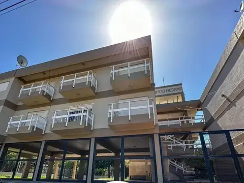 Departamento monoambiente c/cochera - Zona Sur- Villa Gesell