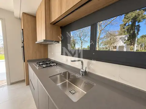 Casa en Alquiler A Estrenar