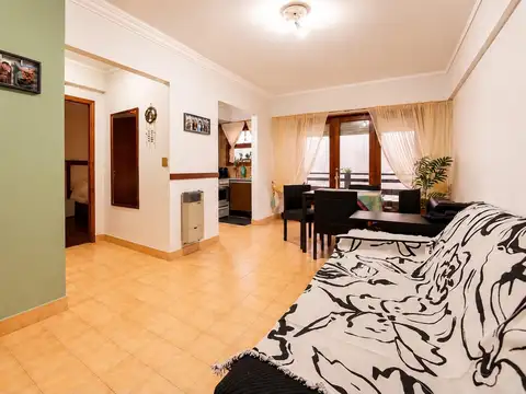 Departamento de 2 Ambientes Balcon Al Frente Varese