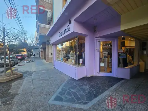 Local en Alquiler en Neuquen, Confluencia