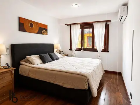 Casa 6 ambientes con 3 baños