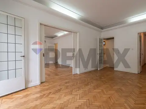 Departamento en Venta de 5 ambientes