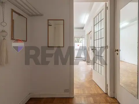 Avenida Hipólito Yrigoyen 4200
