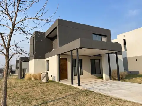 CASA 5 AMB A ESTRENAR BARRIO EL ALJIBE PILAR