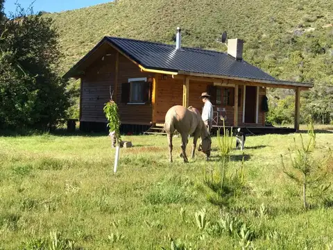 Campo en venta en Cholila con Rio Interno- Sobre ruta 15, a 2 km del Lago Mosquito
