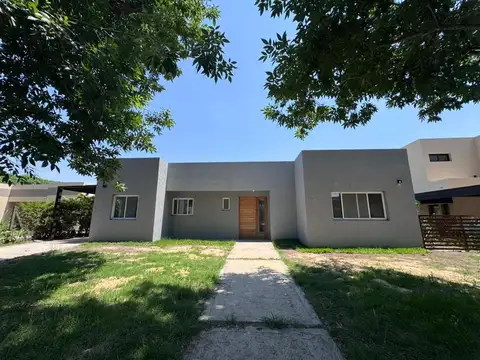 Santa Guadalupe 300