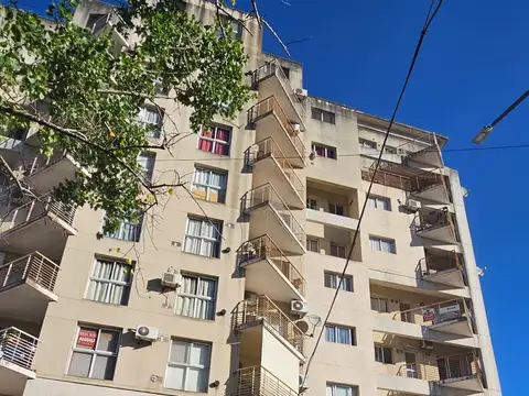 VENTA - DEPARTAMENTO EN SAN MIGUEL A 150 MTS. de AV. PTE. PERÓN