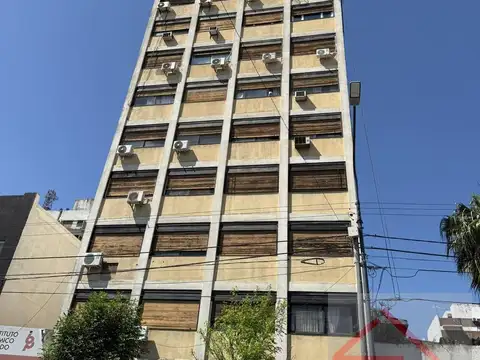 Rivadavia al 14300